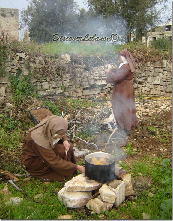 Nuns preparing meal