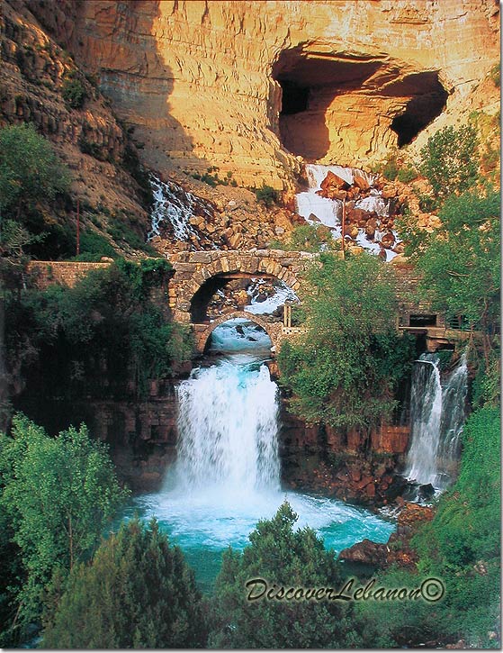 Afqa waterfall
