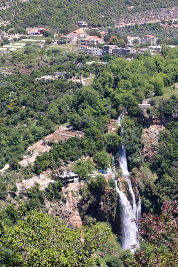 Kfarhelda waterfall